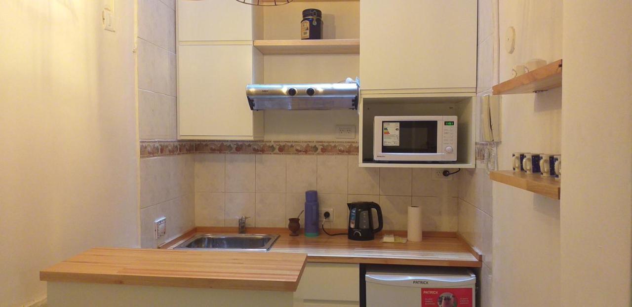 Centrico Y Espacioso Monoambiente Con Cocina Apartment Buenos Aires Exterior photo